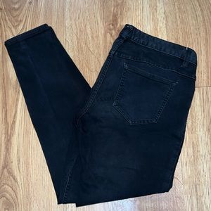 Womens Sz 29 Black Free People Skinny Jeans Knee Holes with White Threading